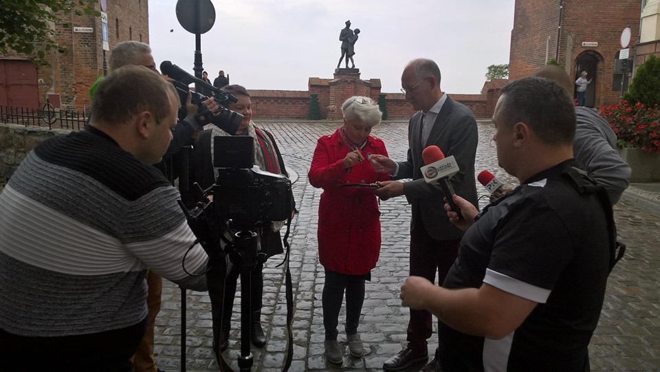 kwiatkowski augustin2pakt